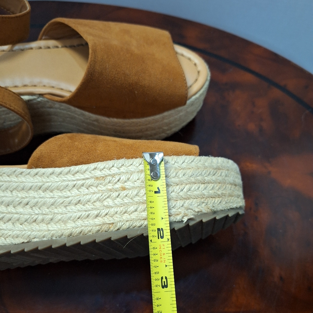 American Eagle Tan Faux Suede Open Toe Buckle Strap Platform Espadrilles Sandals - Picture 14 of 16